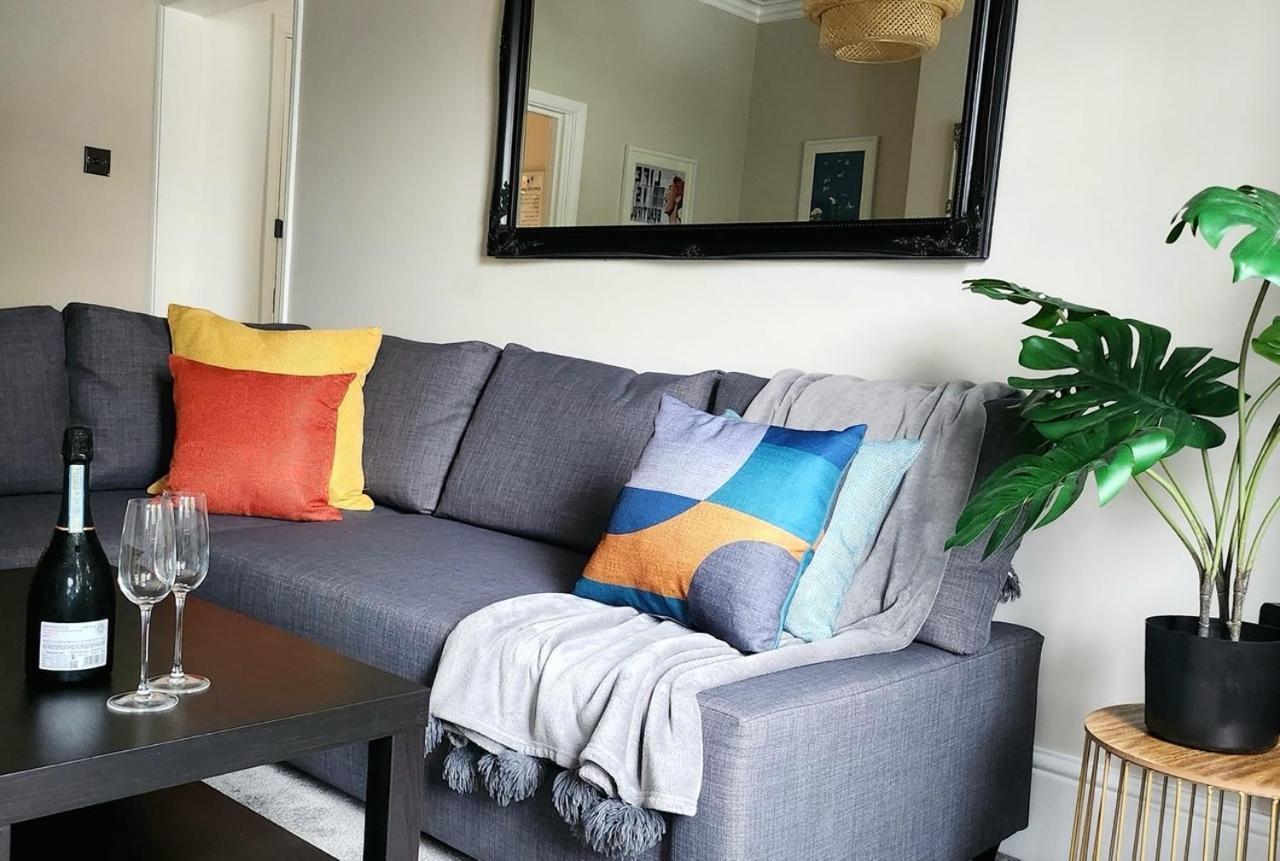 Contemporary Beach Apartment Brighton Exterior foto